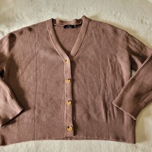 Women's Ribbed Cardigan Sweater - Brown